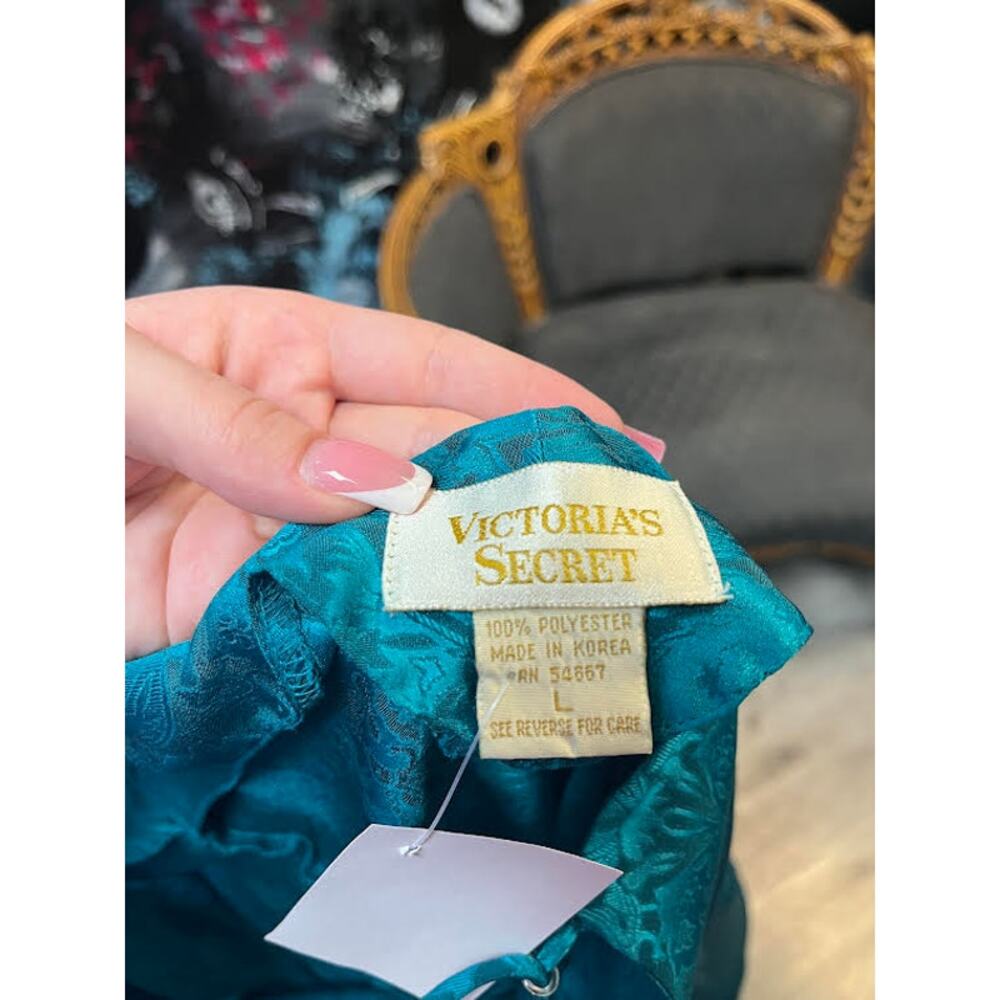 VINTAGE VICTORIA'S SECRET GREEN BUTTON SLIP DRESS - Picture 4 of 4